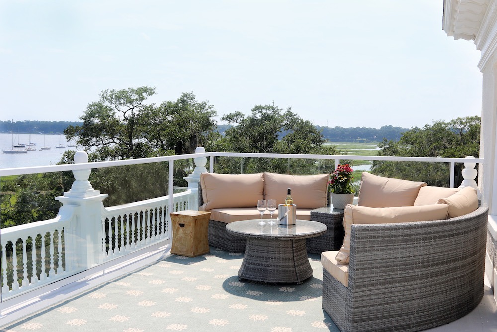 Rooftop deck at Anchorage 1770