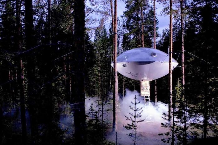 UFO Treehouse in Sweden