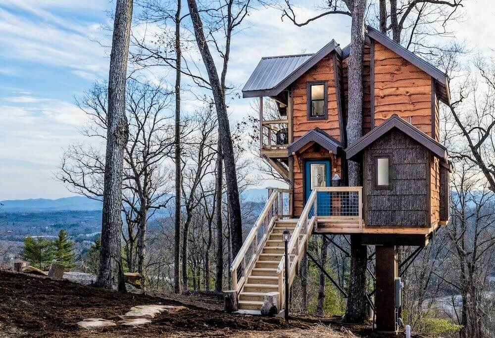 sanctuary treehouse in Asheville, North Carolina