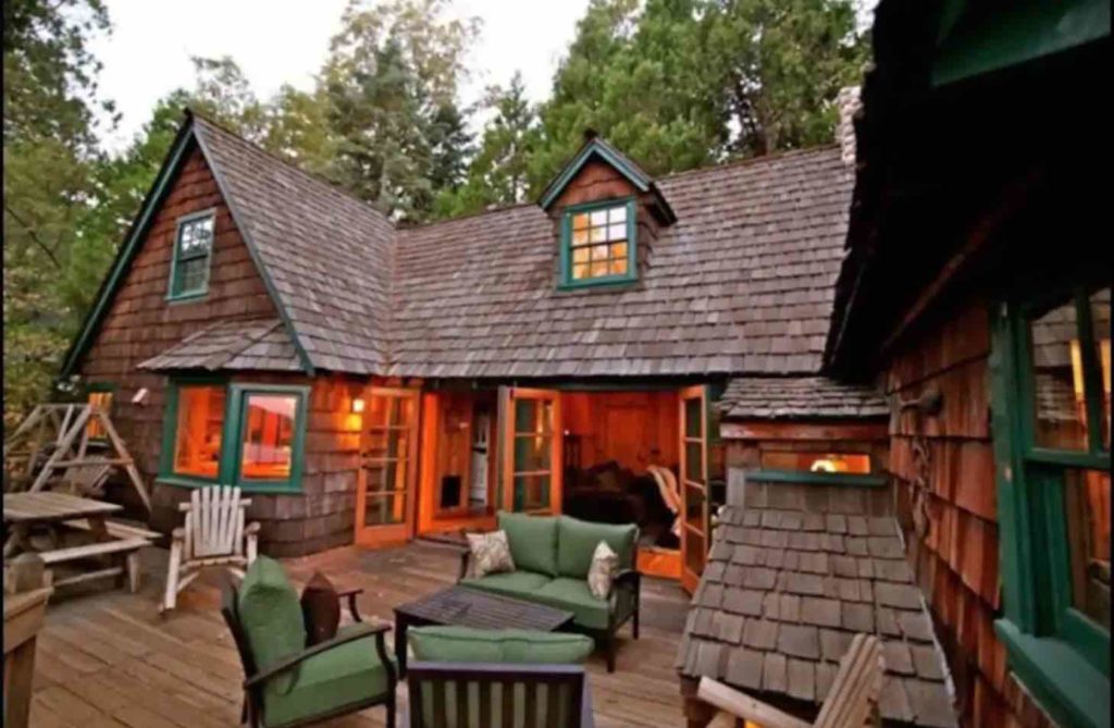 cabin on Lake Arrowhead in California