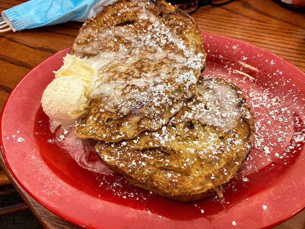 cinnamon toast pancakes at Applewood Farmhouse Grill