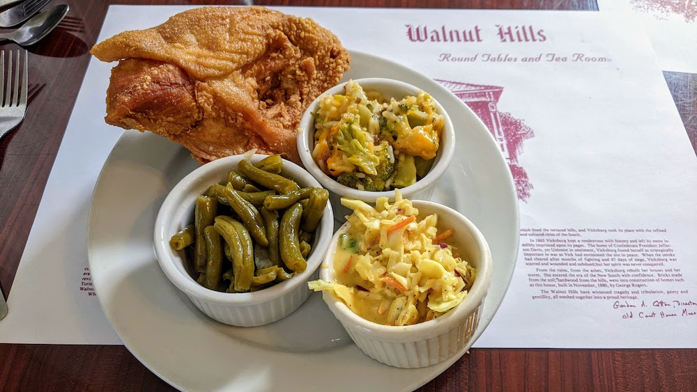 lunch at Walnut Hill, eating here was one of my favorite things to do in Vicksburg