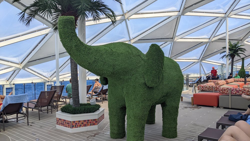 elephant topiary on wonder of the seas