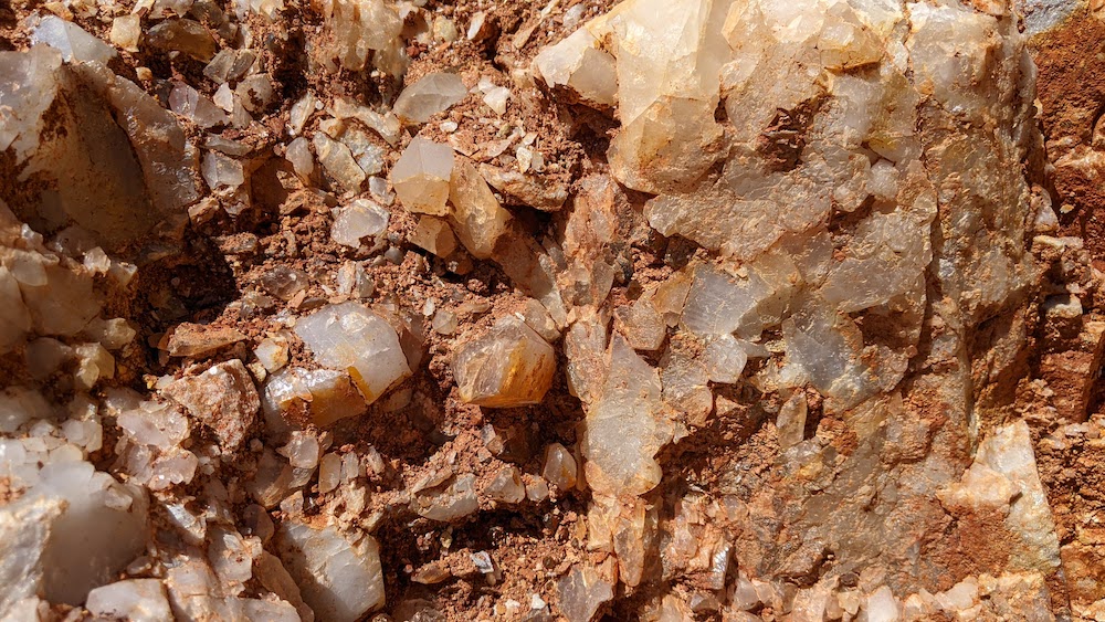 crystals in wall at Avant Mining in Hot Springs, Arkansas