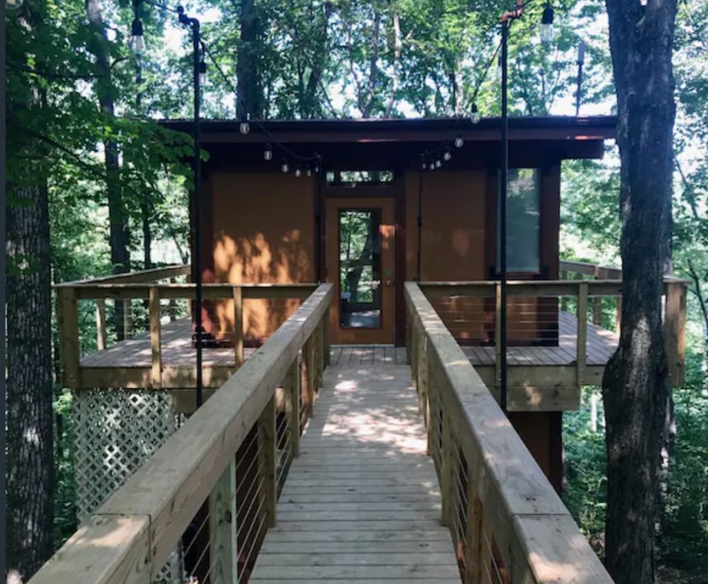 The Modern Treehouse, one of the best Hocking Hills treehouses