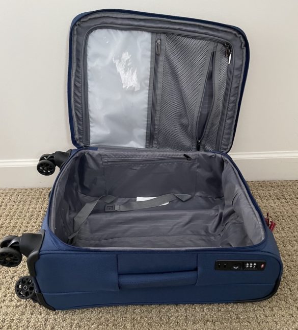 Which of these 3 suitcases is the best carryon? - The Travel 100