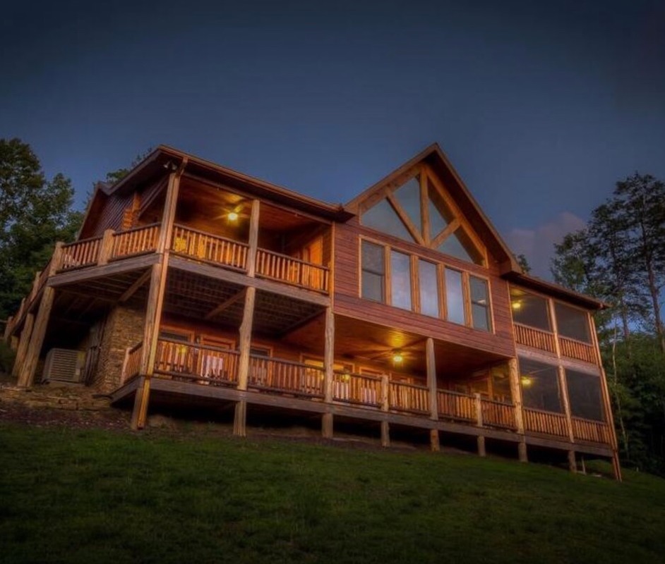 Cloud Top Cabin