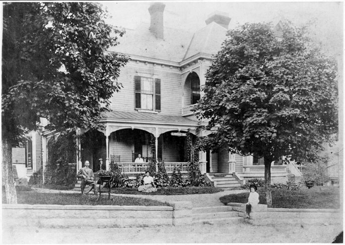 historic photo of thomas wolfe home