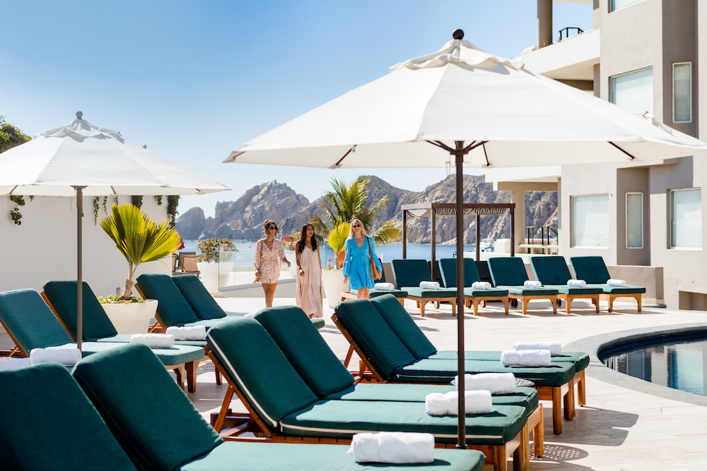 pool area at Corazón Cabo